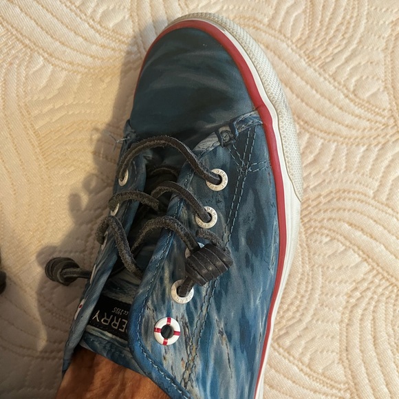 Sperry Jaws Blue Wave Canvas Sneakers with Red Trim - Picture 6 of 11
